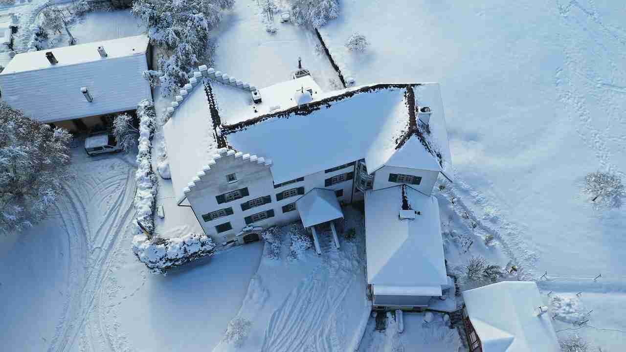 neige menaces effondrement toitures neige menaces effondrement toitures