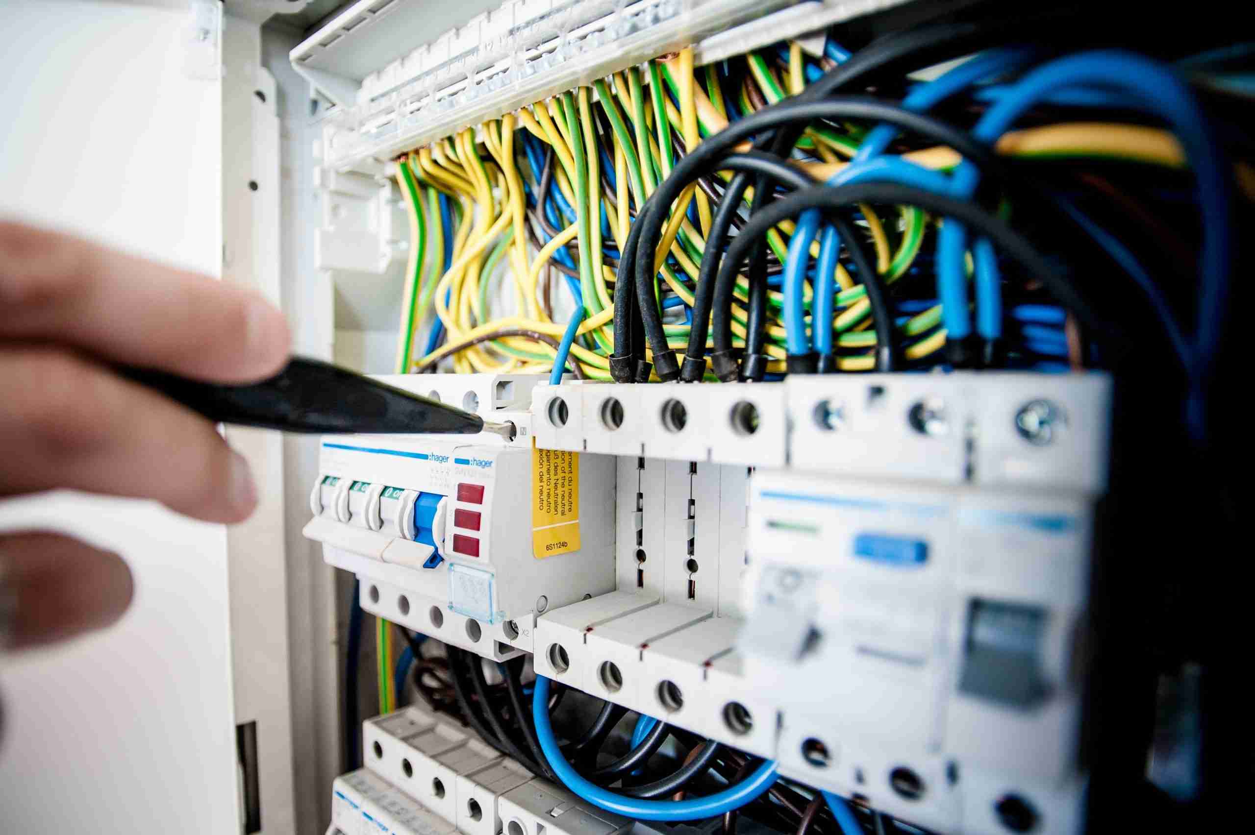 électricité non conforme